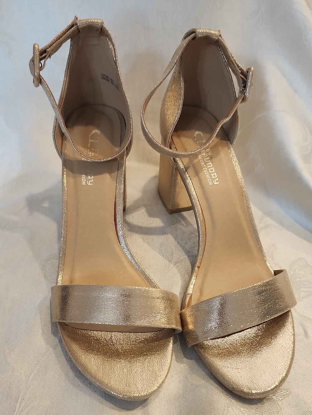 Shimmery Gold Block-Heel Ankle-Strap Sandals Size 9.5 [V1]